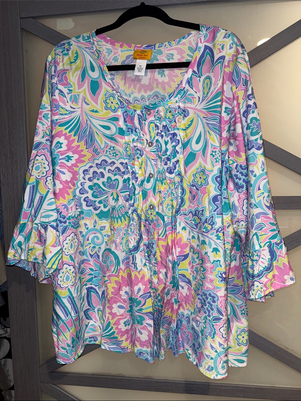Ruby Rd Woman 2X Colorful Paisley Pintuck Boho Tunic Blouse